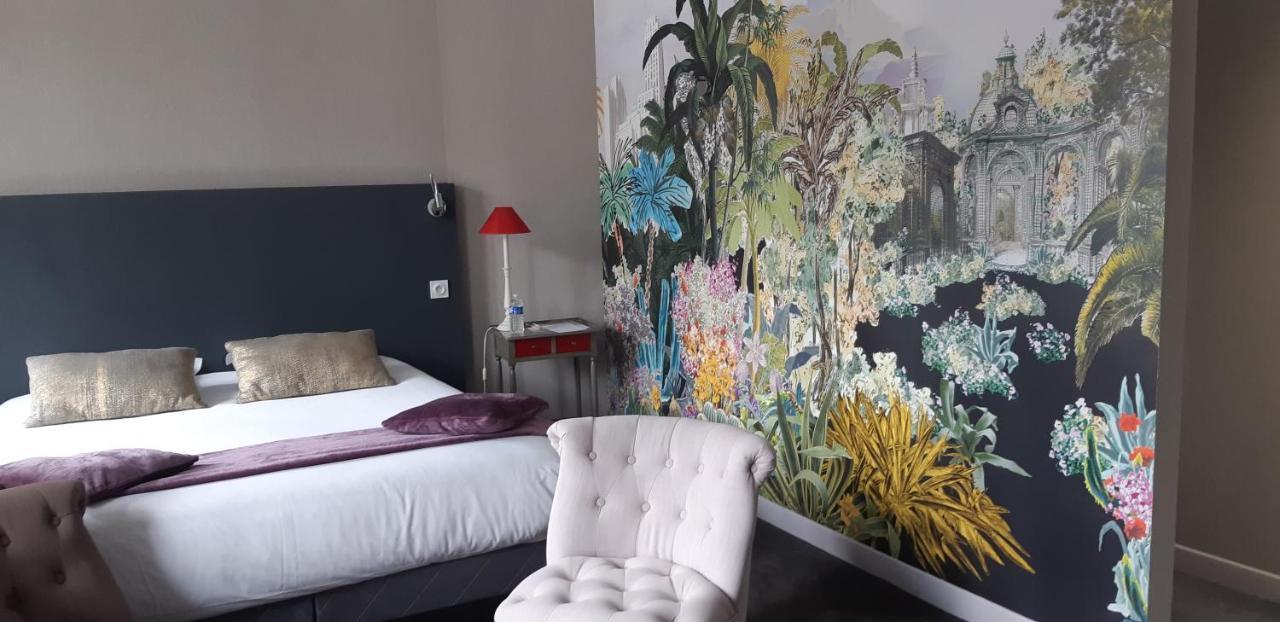 Logis Hotel Le Grand Cerf Ernee Экстерьер фото